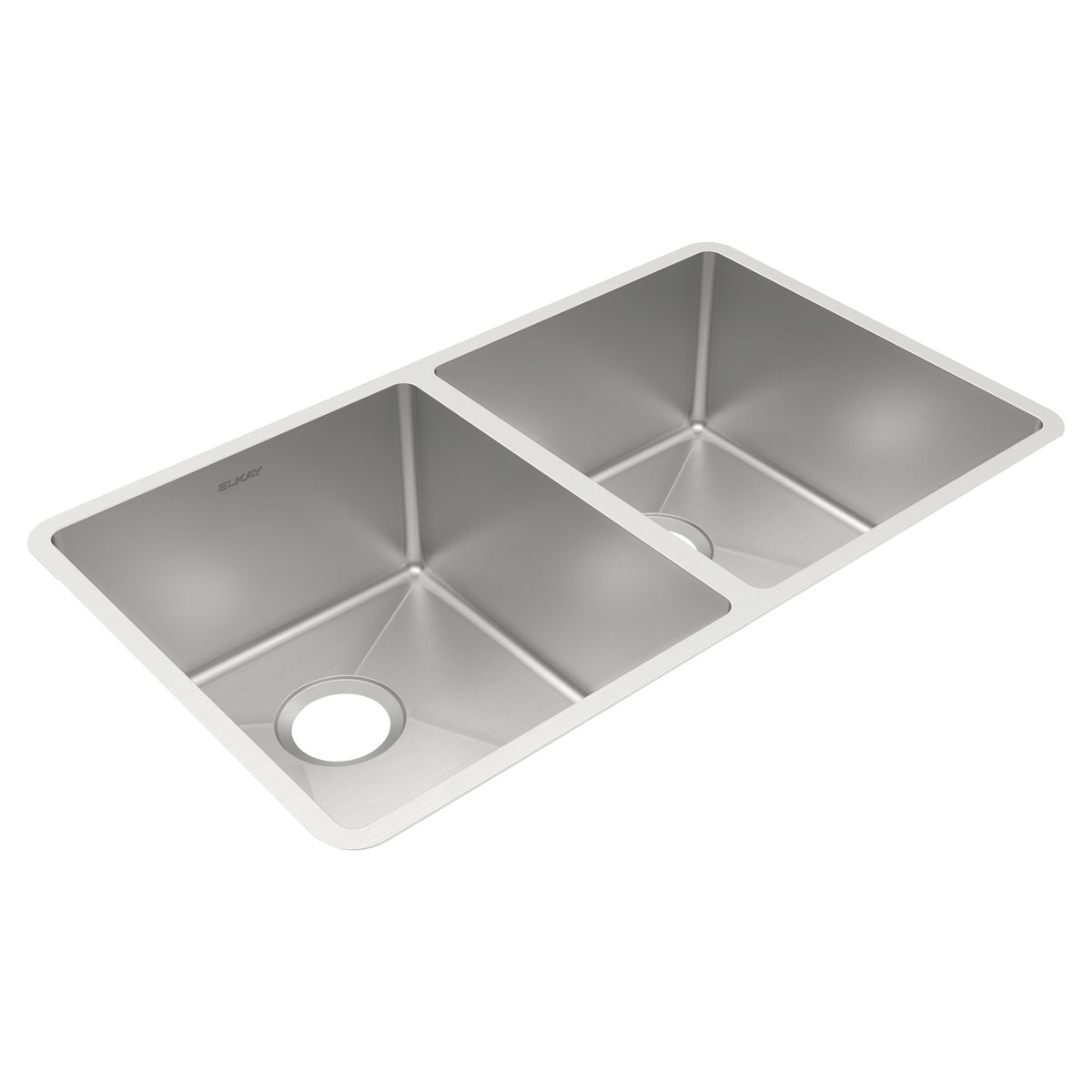 Elkay Crosstown 18 Gauge Stainless Steel 31-1/2" x 18-1/2" x 9" Equal Double Bowl Undermount Sink