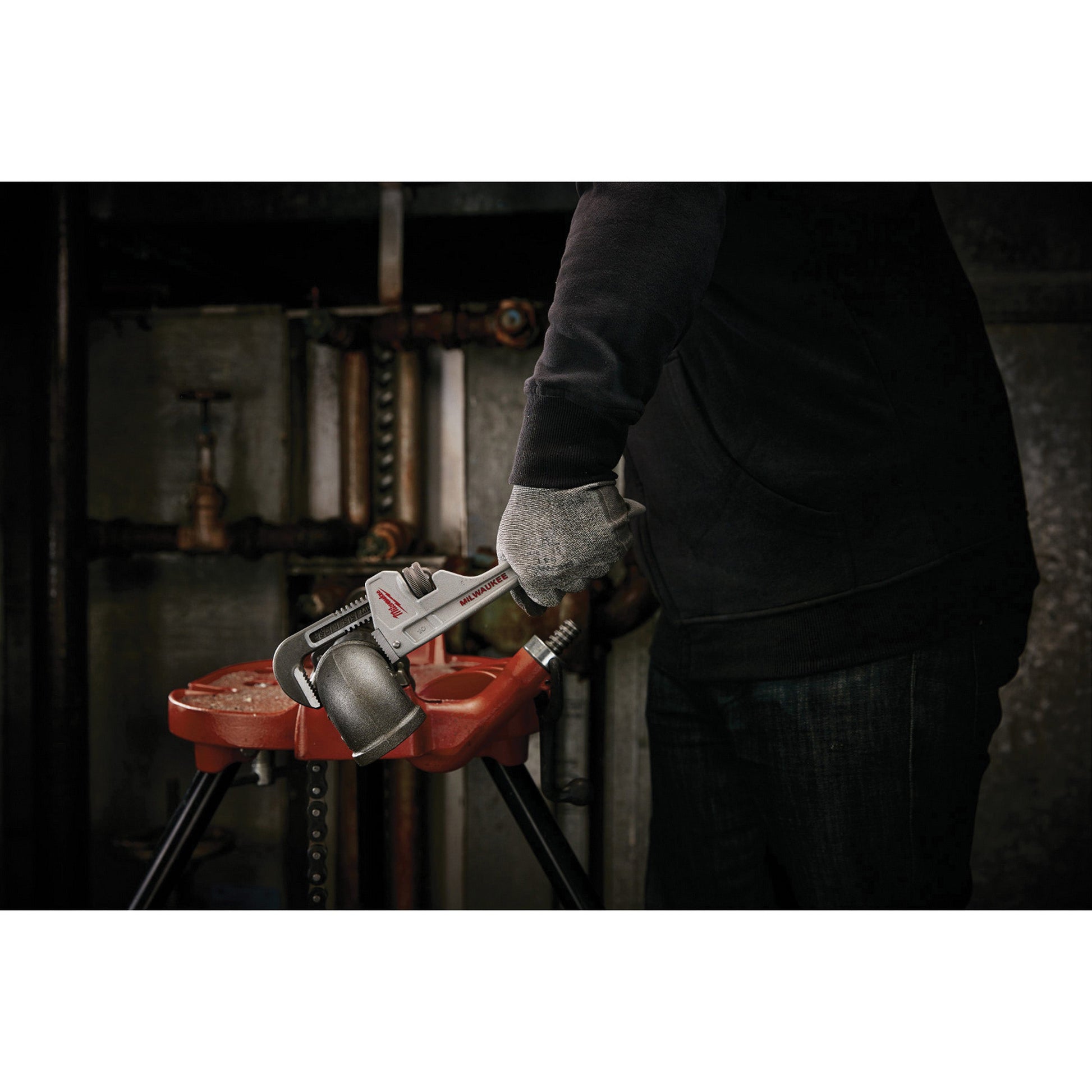 Milwaukee 48-22-7210 10” Aluminum Pipe Wrench
