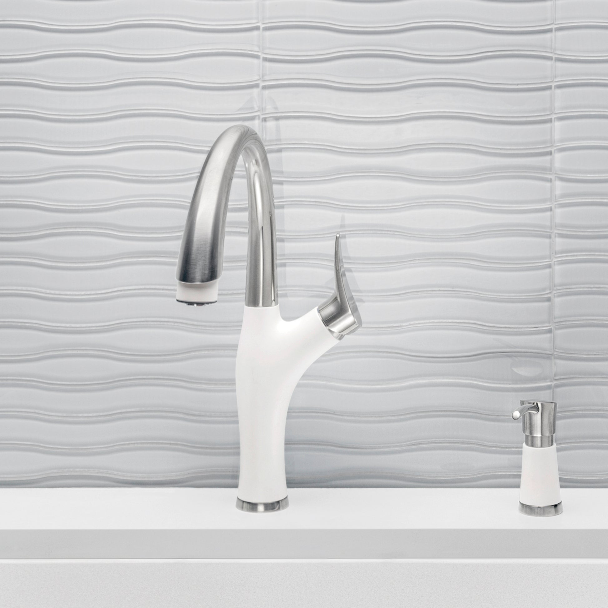 Pvd Steel/White - BLANCO Artona Pull-Down Dual-Spray Kitchen Faucet