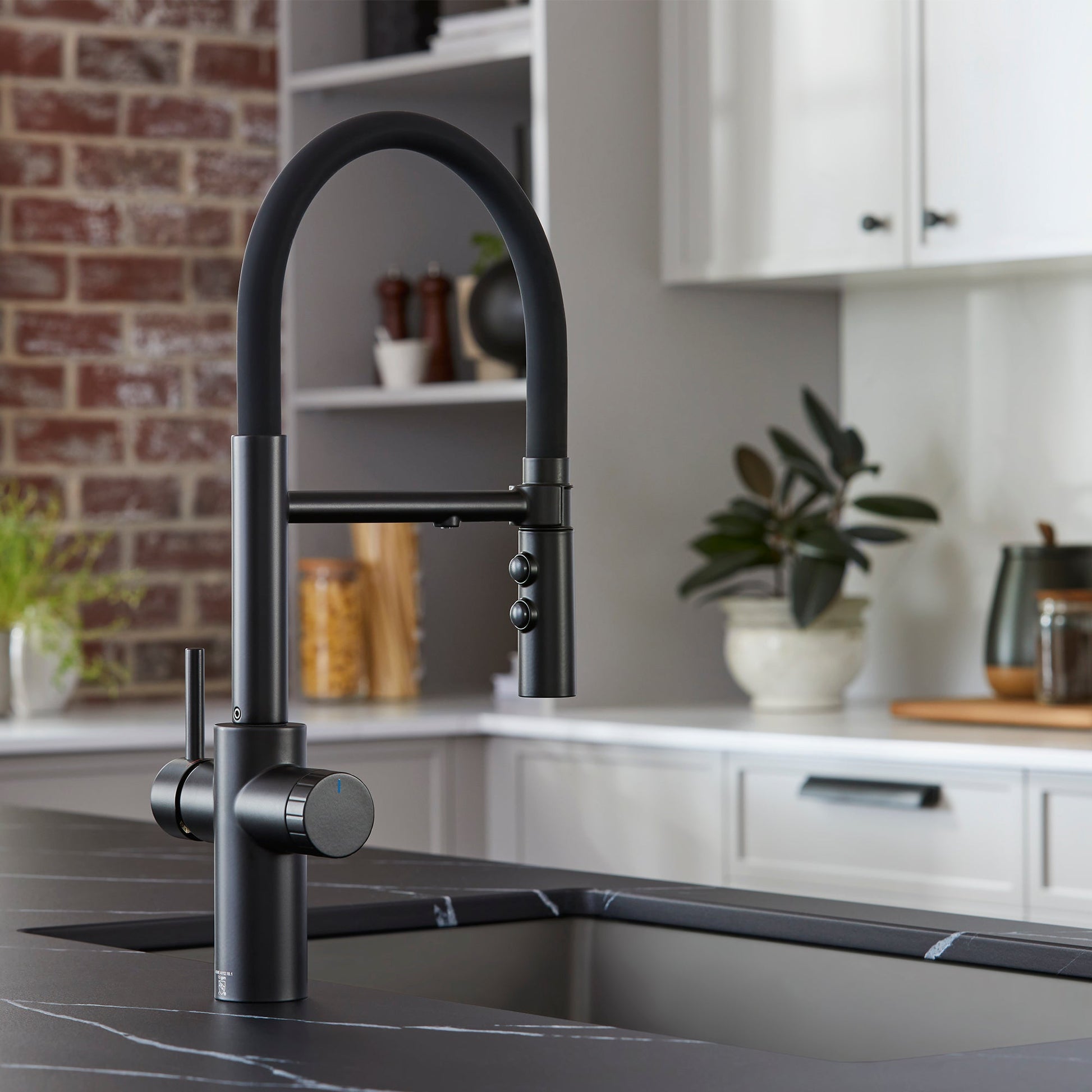 Matte Black - BLANCO Catris Flexo Filter-Ready Semi-Pro Pull-Down Dual-Spray Kitchen Faucet