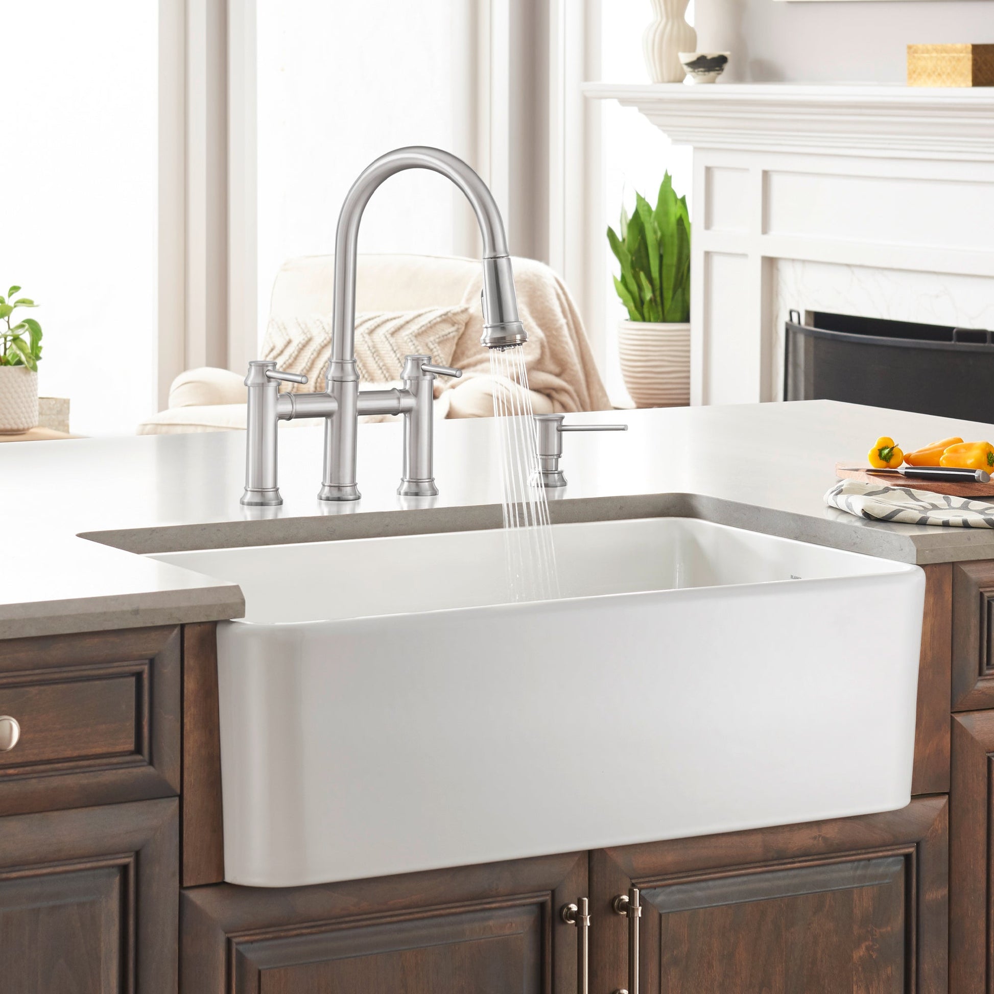 BLANCO Cerana 33" Fireclay Single Bowl Apron-Front Farmhouse Sink