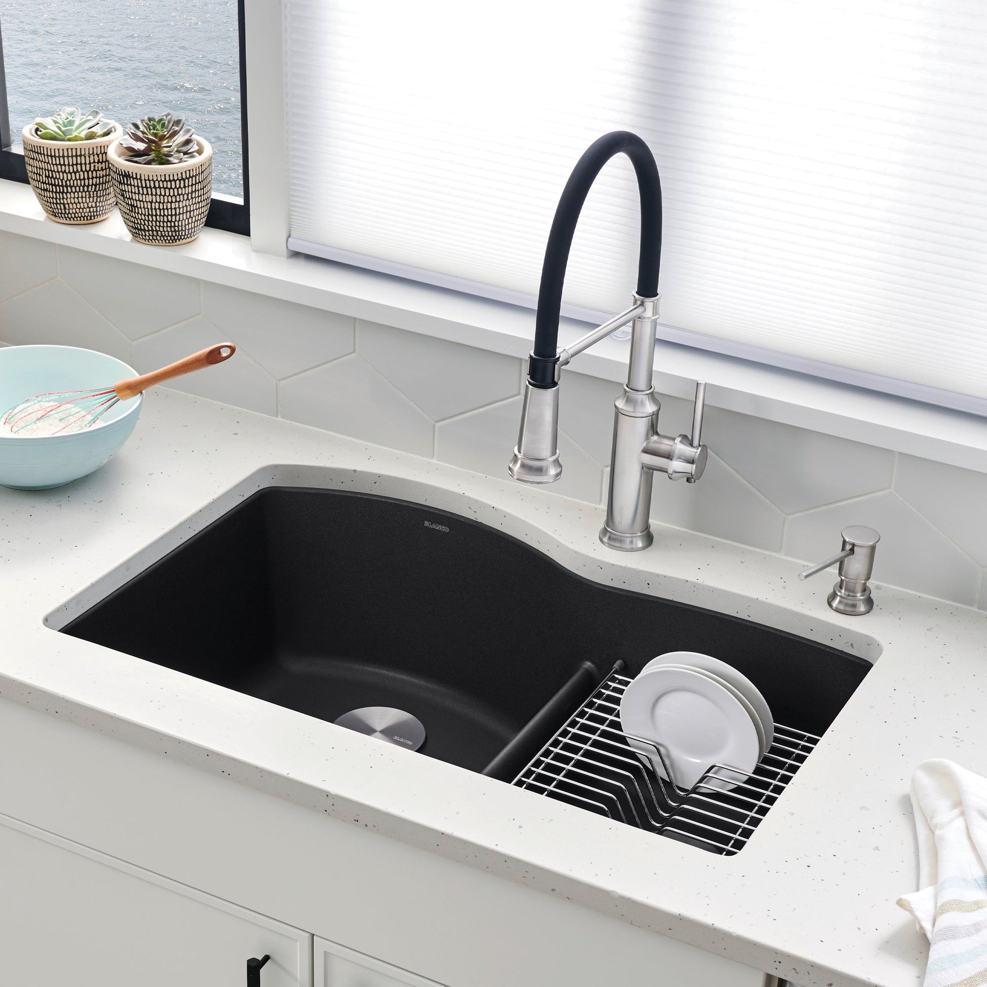 Anthracite - BLANCO Diamond SILGRANIT 32" 60/40 Double Bowl Undermount Kitchen Sink with Low Divide