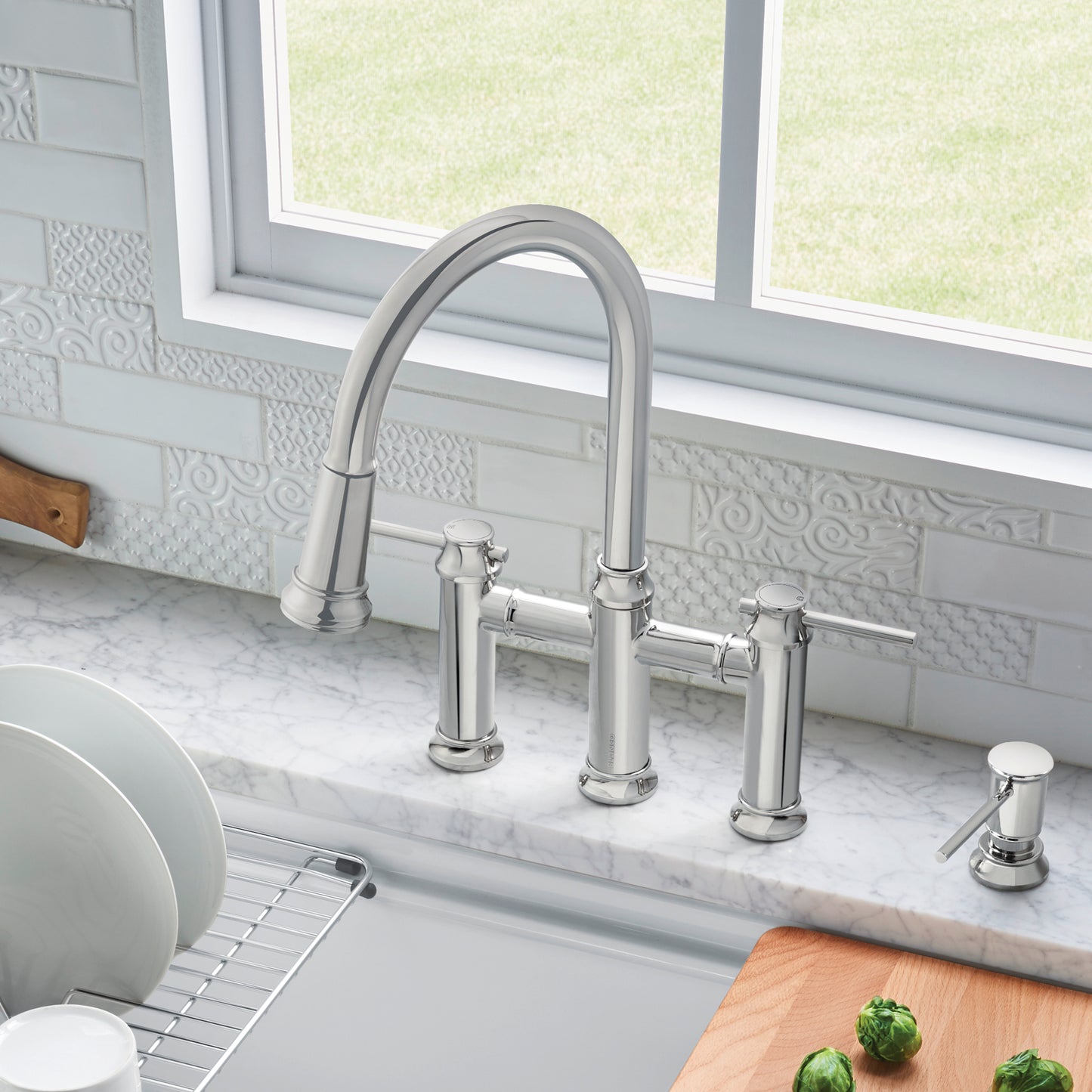 Chrome - BLANCO Empressa Pull-Down Dual-Spray Bridge Faucet