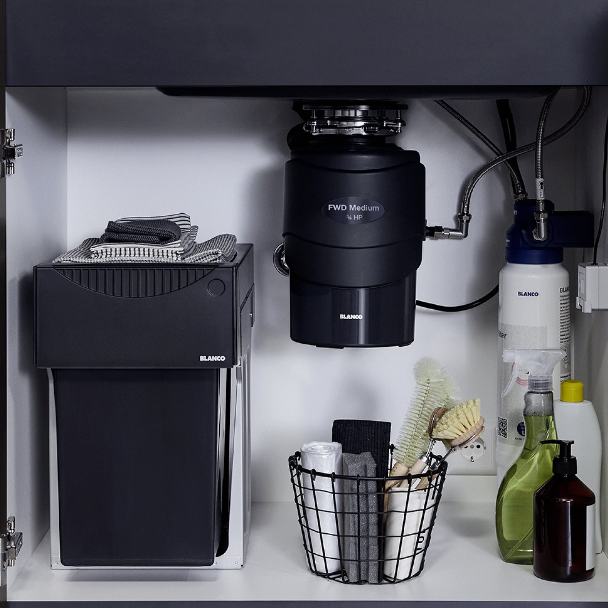 BLANCO Food Waste Disposal - Medium