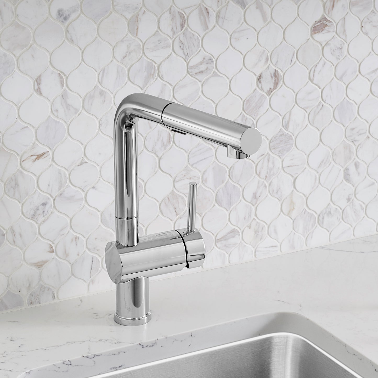 Chrome - BLANCO Linus Low Arc Pull-Out Dual-Spray Kitchen Faucet
