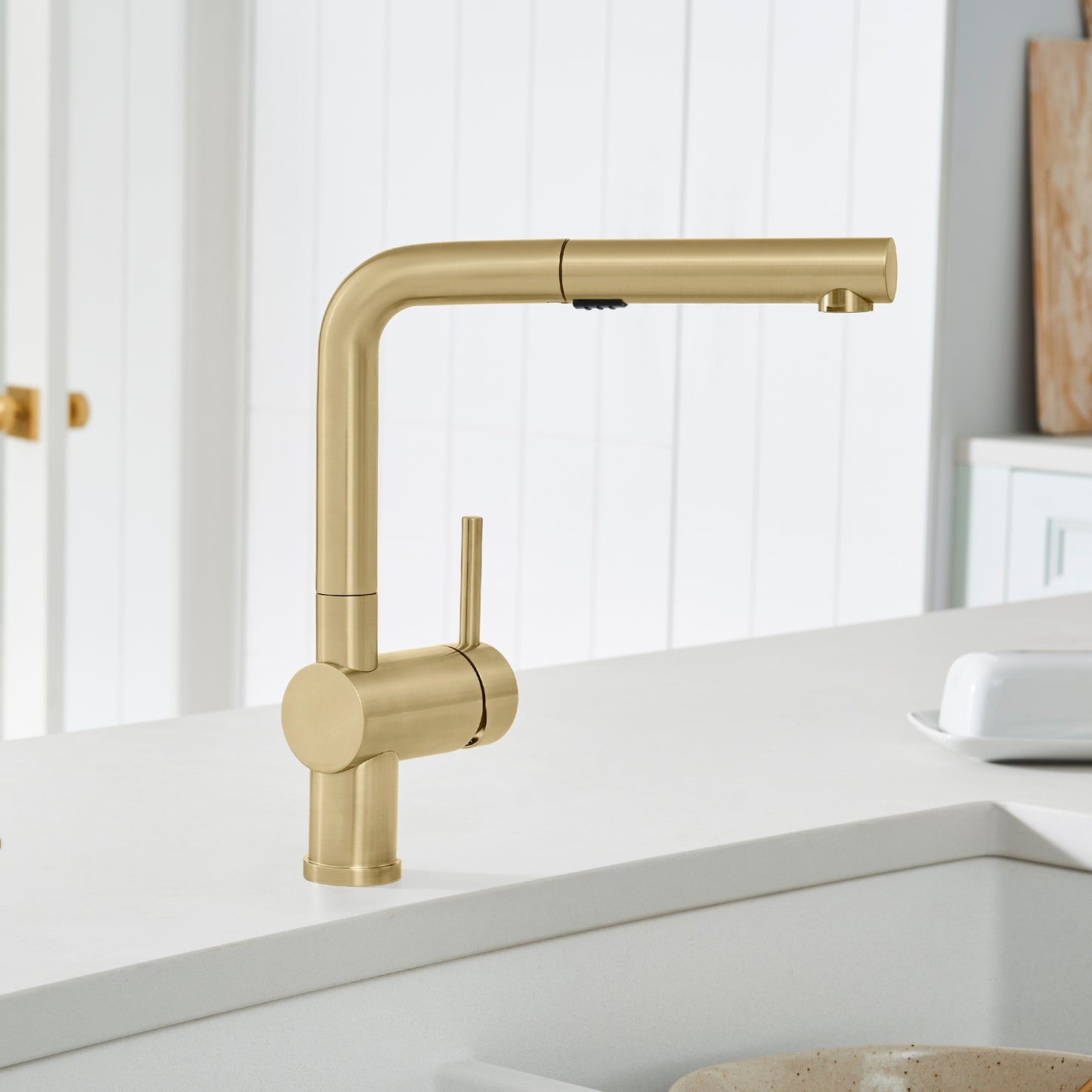 Satin Gold - BLANCO Linus Low Arc Pull-Out Dual-Spray Kitchen Faucet