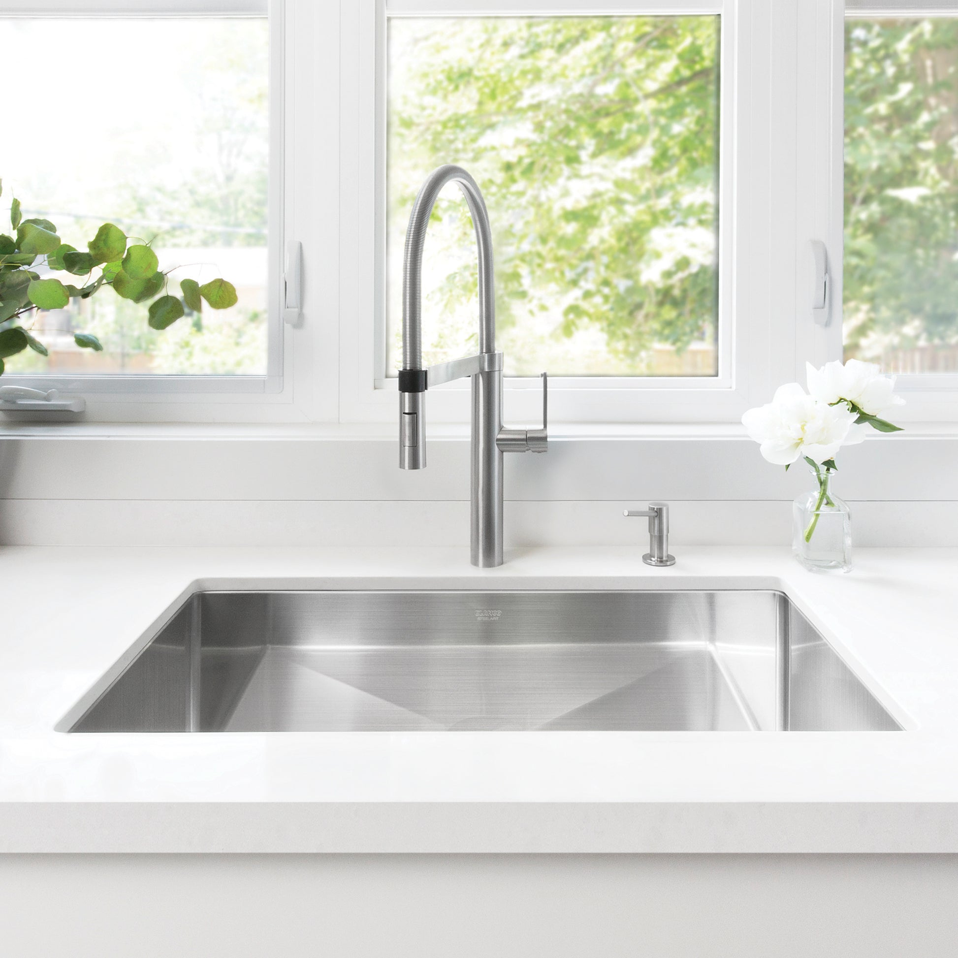 Satin Polished Finish - BLANCO Precision R10 32" Super Single Bowl Undermount Stainless Steel Kitchen Sink