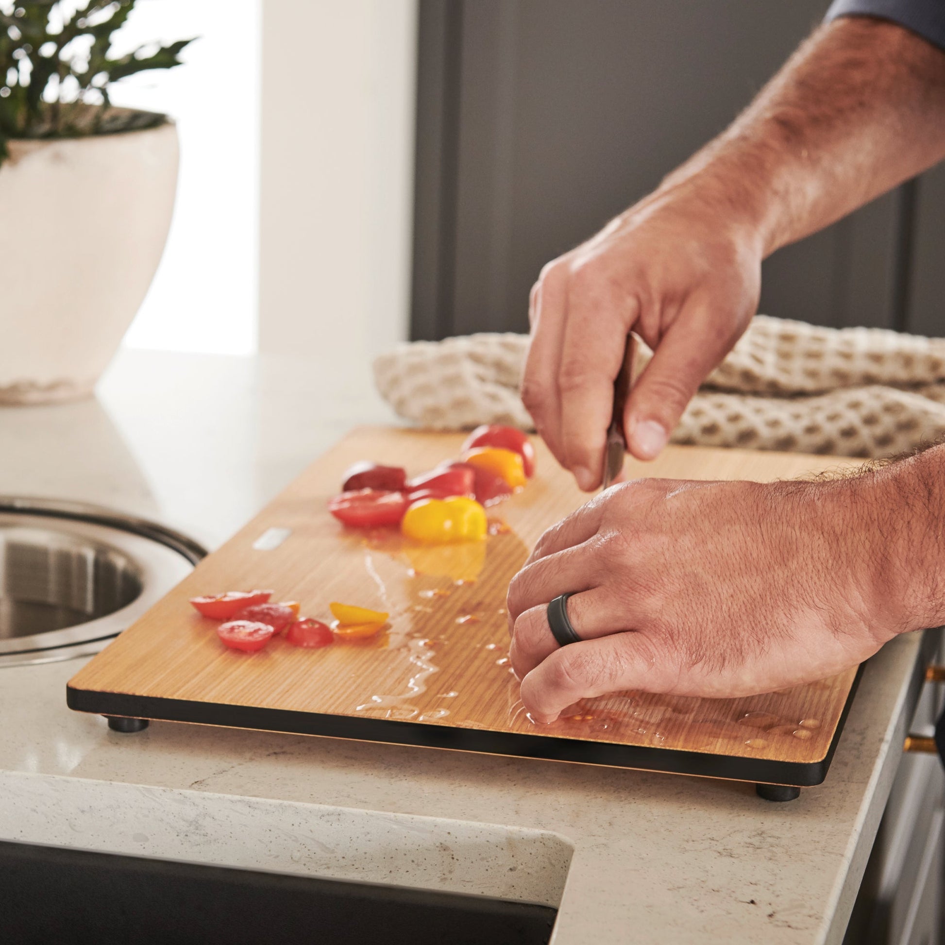 BLANCO Quatrus Ash Compound Cutting Board