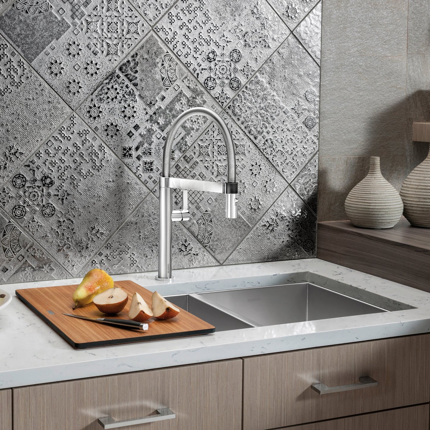 BLANCO Quatrus R0 33" 60/40 Double Bowl Undermount Stainless Kitchen Sink
