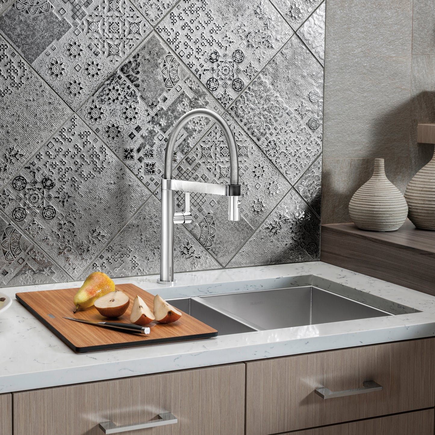 Satin Polished Finish - BLANCO Quatrus R0 33" 60/40 Double Bowl Undermount Stainless Kitchen Sink