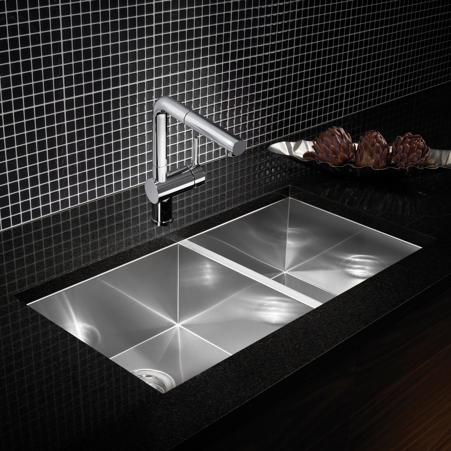 Satin Polished Finish - BLANCO Quatrus R0 33" 60/40 Double Bowl Undermount Stainless Kitchen Sink