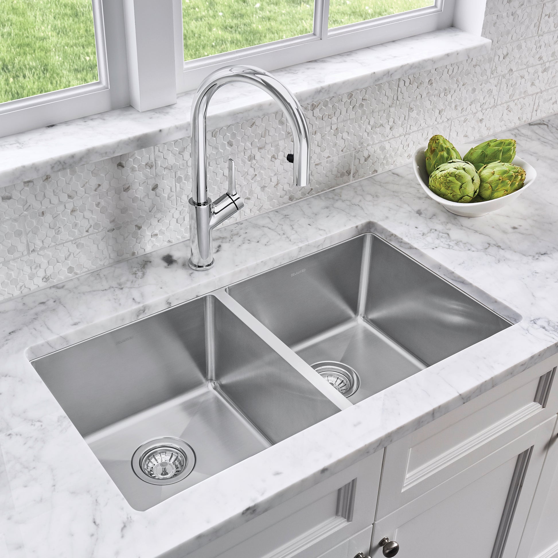 Satin Polished Finish - BLANCO Quatrus R15 32" 50/50 Double Bowl Undermount Stainless Steel Kitchen Sink