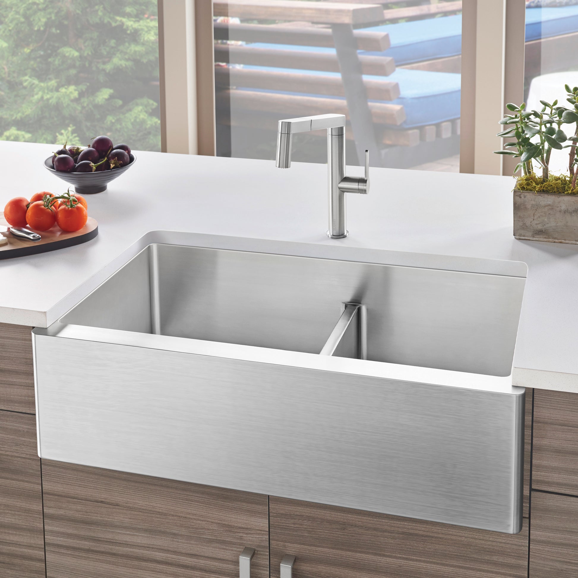 Satin Polished Finish - BLANCO Quatrus R15 33" 60/40 Double Bowl Apron-Front Stainless Steel Farmhouse Sink with Low Divide