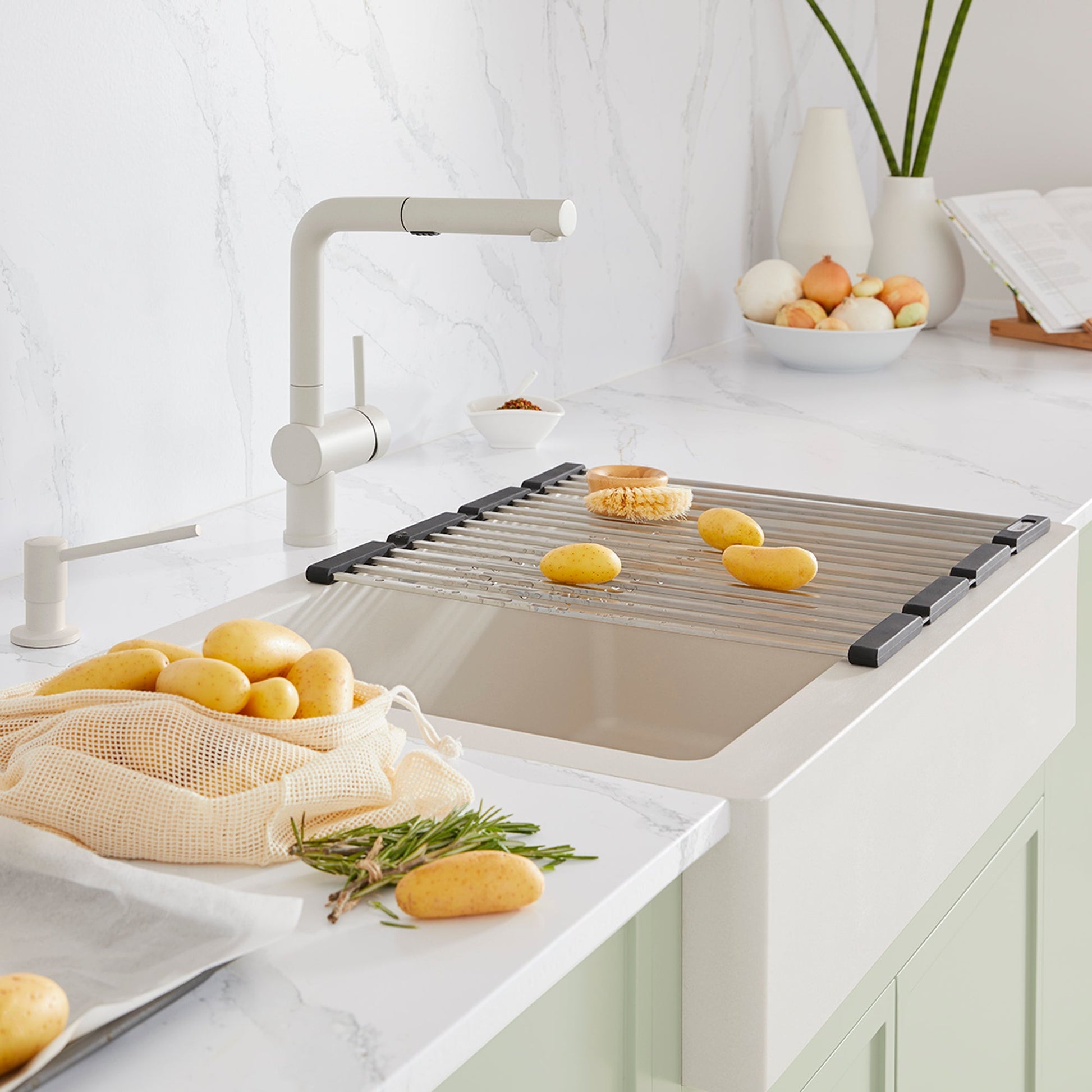 BLANCO Precis Stainless Steel Foldable Drying Mat