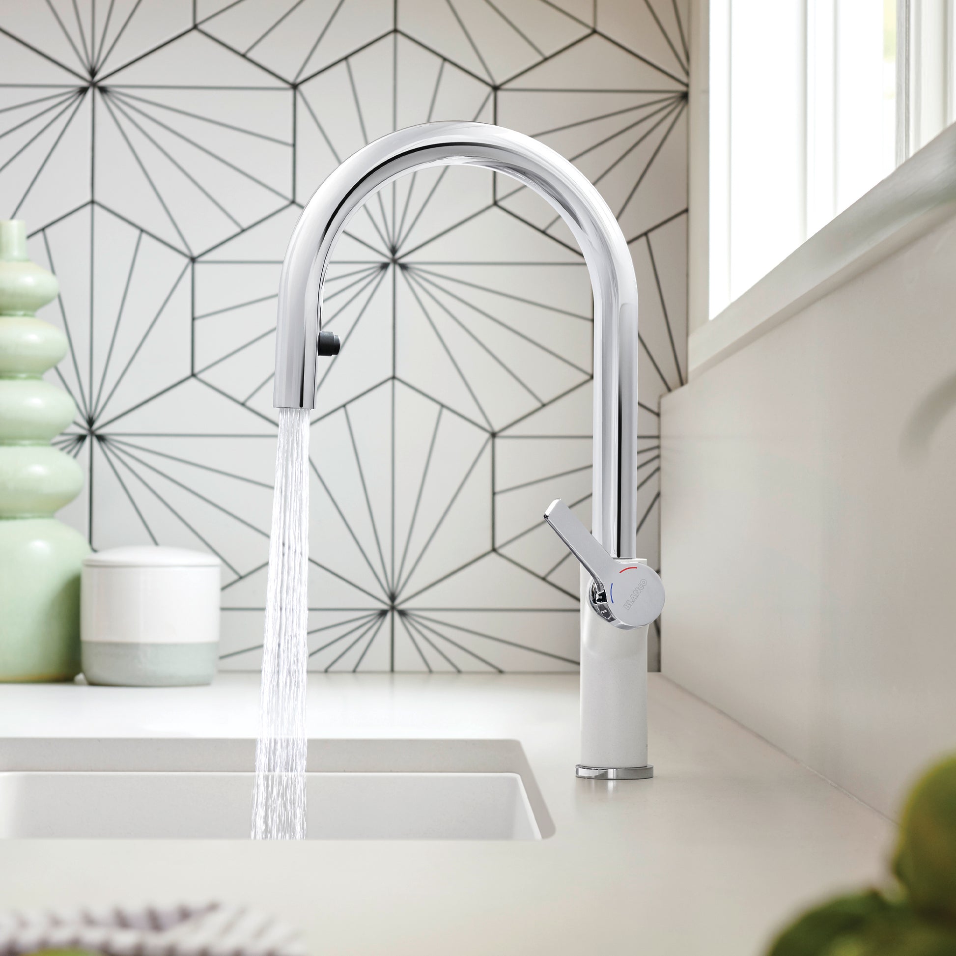 Chrome/White - BLANCO Urbena Pull-Down Dual-Spray Kitchen Faucet