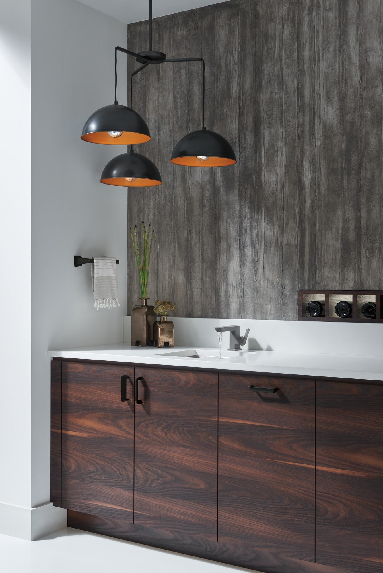 Brizo Vettis 694788 8" Towel Bar