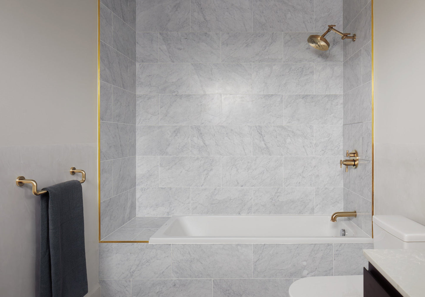 Brizo Litze HL7533 TempAssure Thermostatic Valve With Integrated Diverter T-Lever Handle Kit