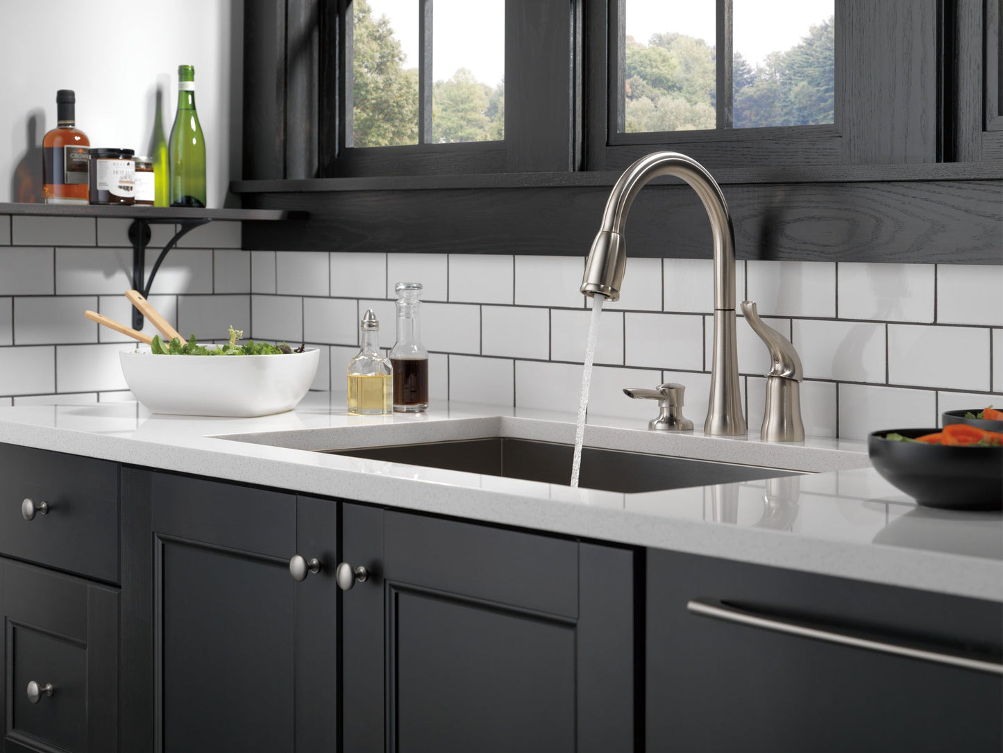 Delta Kate 16970 Single Handle Pull-Down Kitchen Faucet with Soap Dispenser
