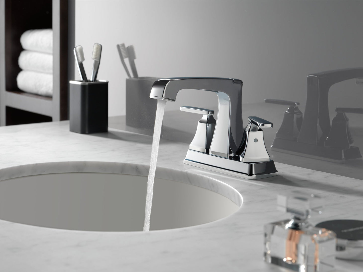Delta Ashlyn 2564 Two Handle Centerset Bathroom Faucet