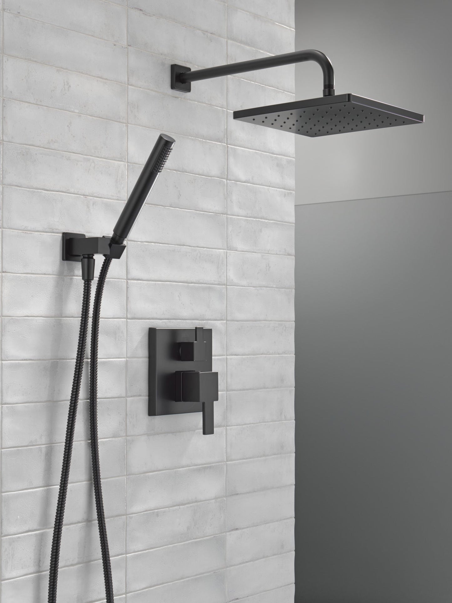 Delta Modern 342701 Monitor 14 Series Shower with Raincan, Hand Shower & Rough Valve