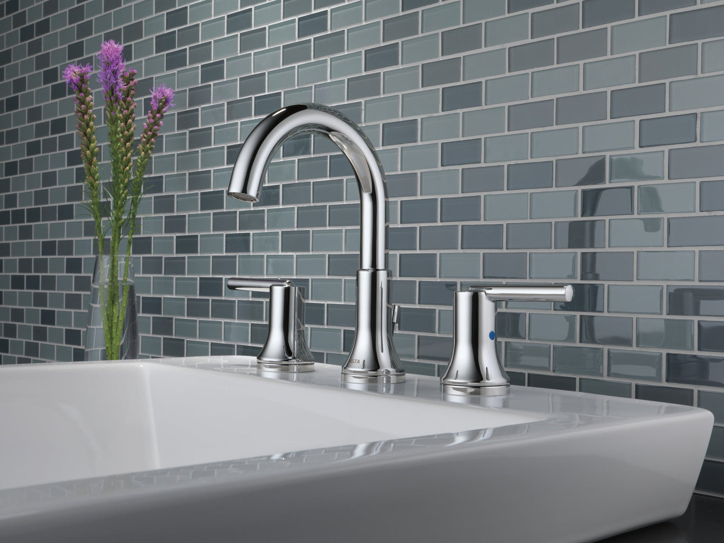 Delta Trinsic 3559 Two Handle Widespread Bathroom Faucet