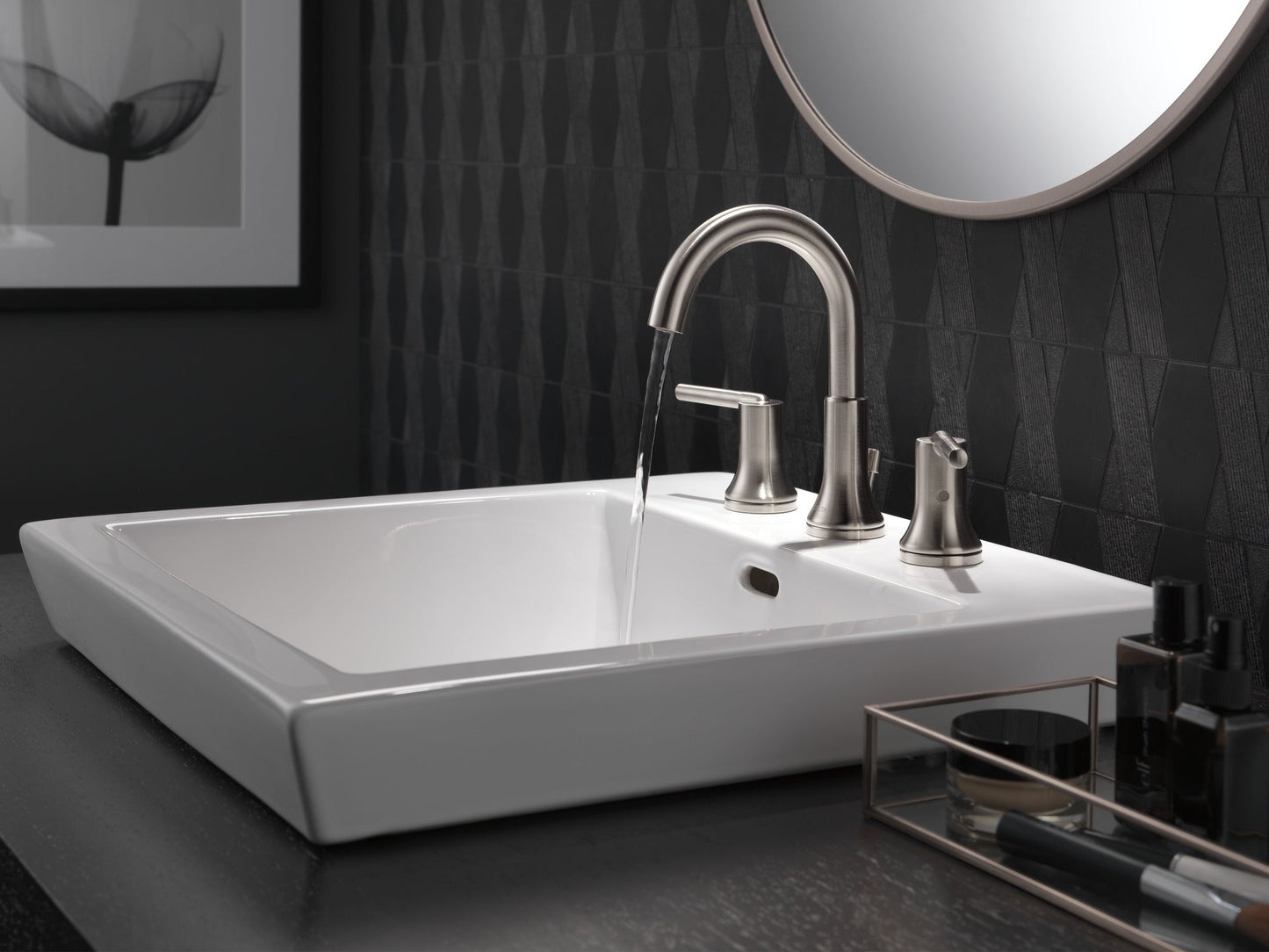 Delta Trinsic 3559 Two Handle Widespread Bathroom Faucet