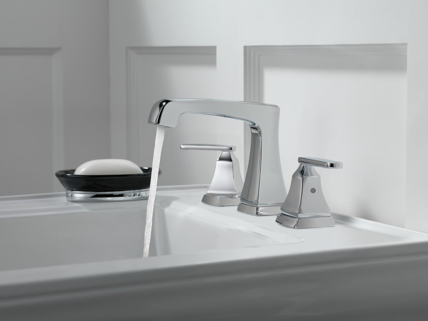 Delta Ashlyn 3564 Two Handle Widespread Bathroom Faucet