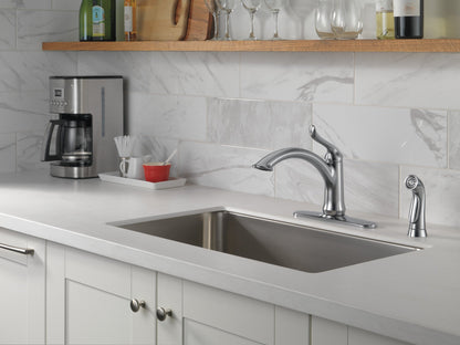 Delta Linden 4453 Single Handle Kitchen Faucet with Spray