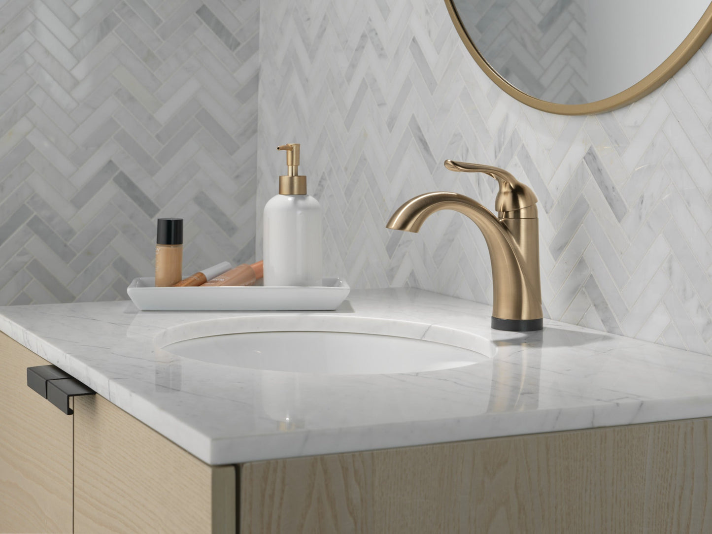 Delta Lahara 538T Touch2O Bathroom Faucet with Touchless Technology