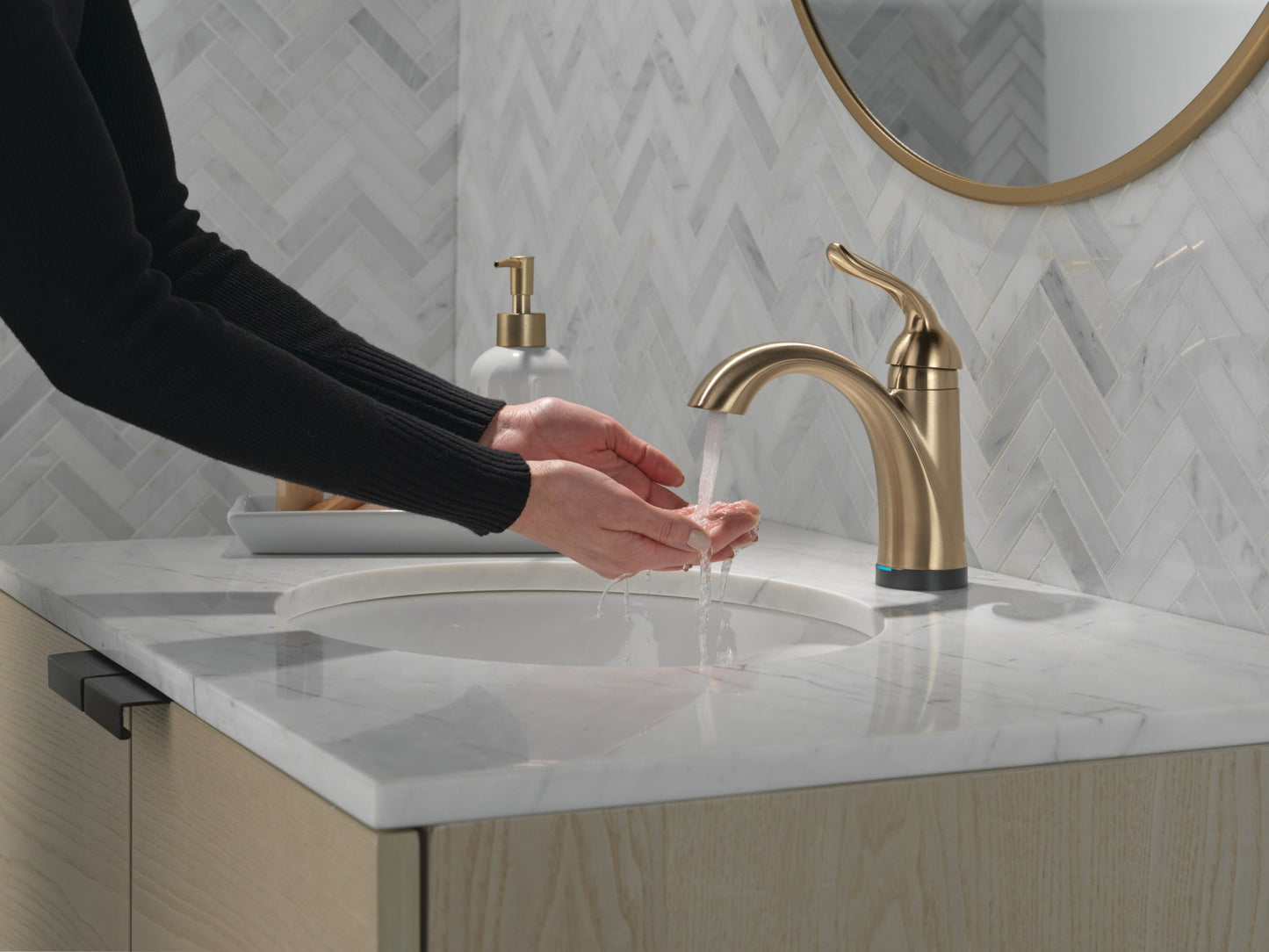 Delta Lahara 538T Touch2O Bathroom Faucet with Touchless Technology