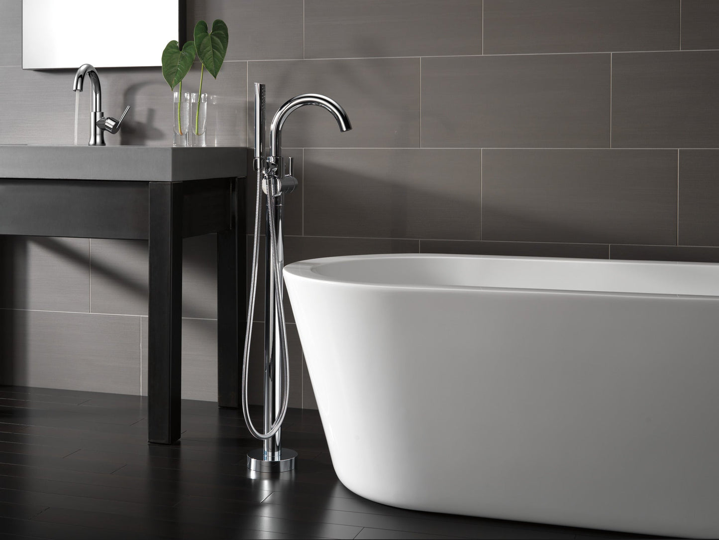 Delta Trinsic 559HA Single Handle High-Arc Bathroom Faucet
