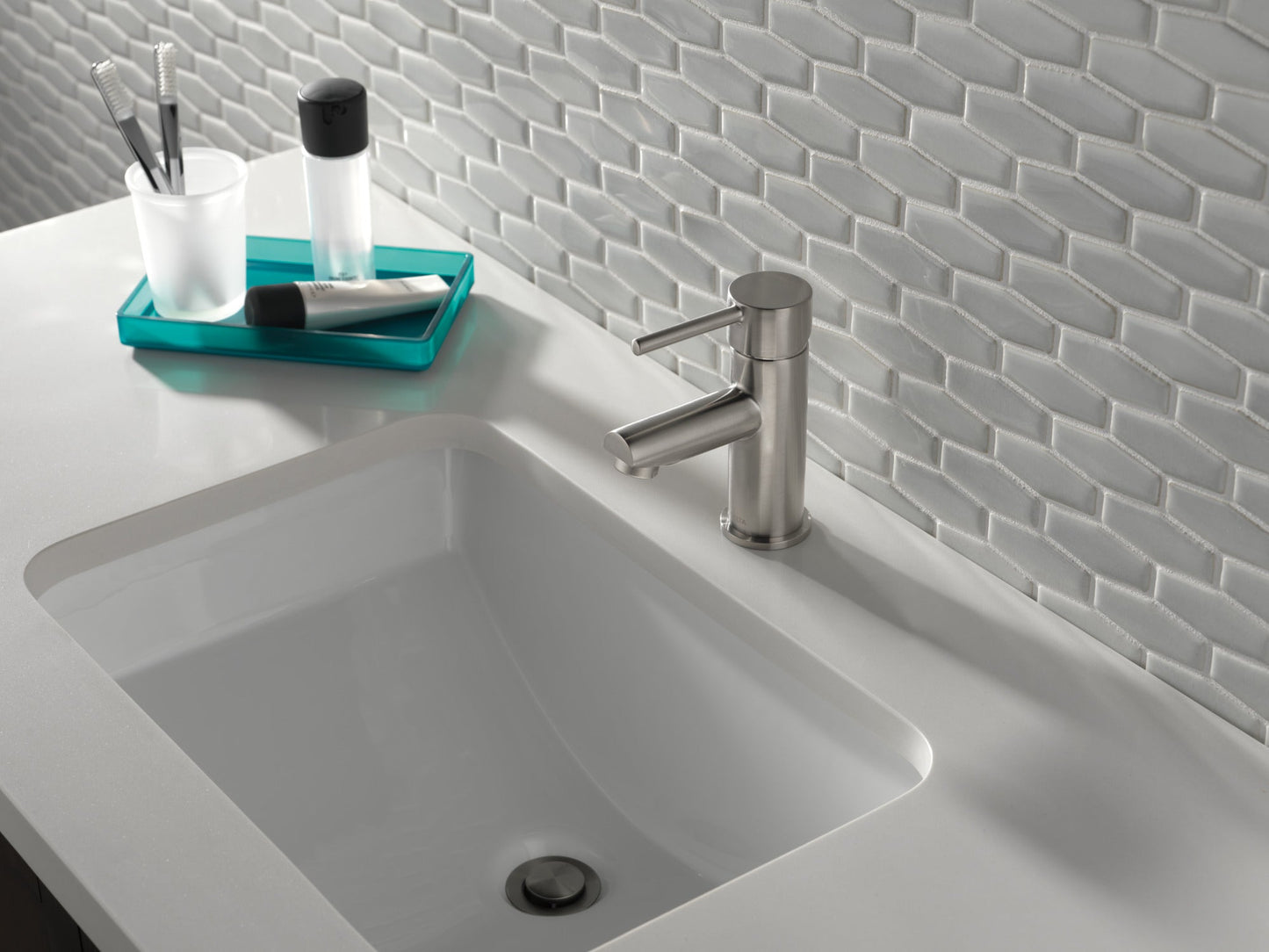 Delta Modern 559LF Single Handle Project-Pack Bathroom Faucet