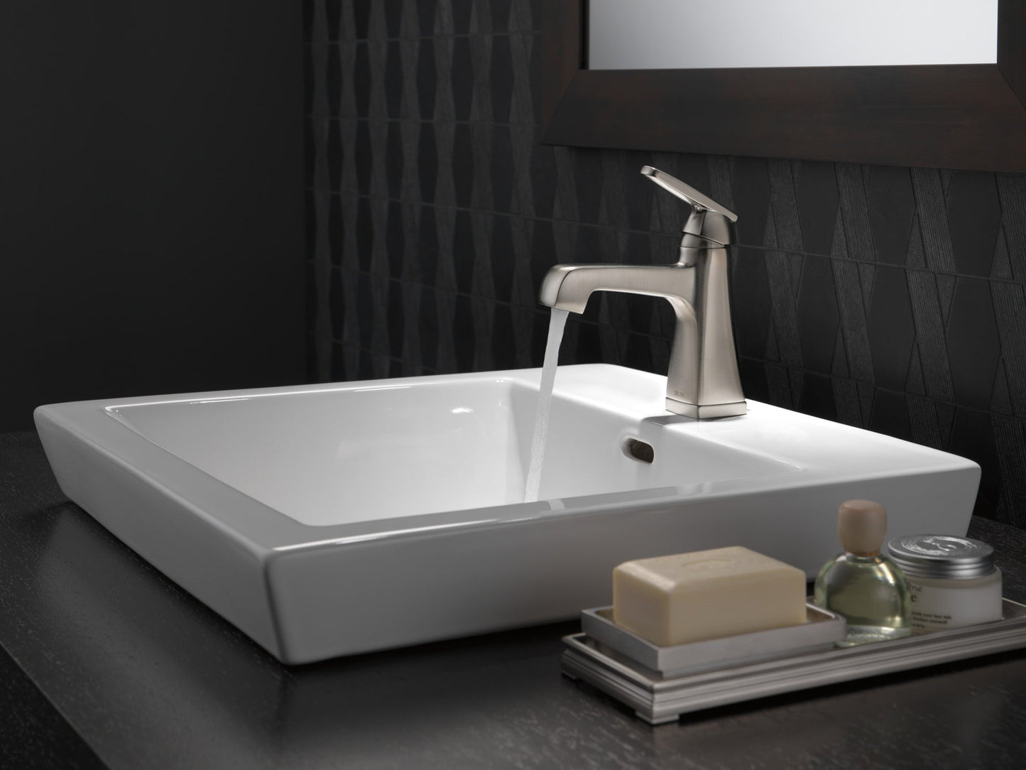 Delta Ashlyn 564 Single Handle Bathroom Faucet
