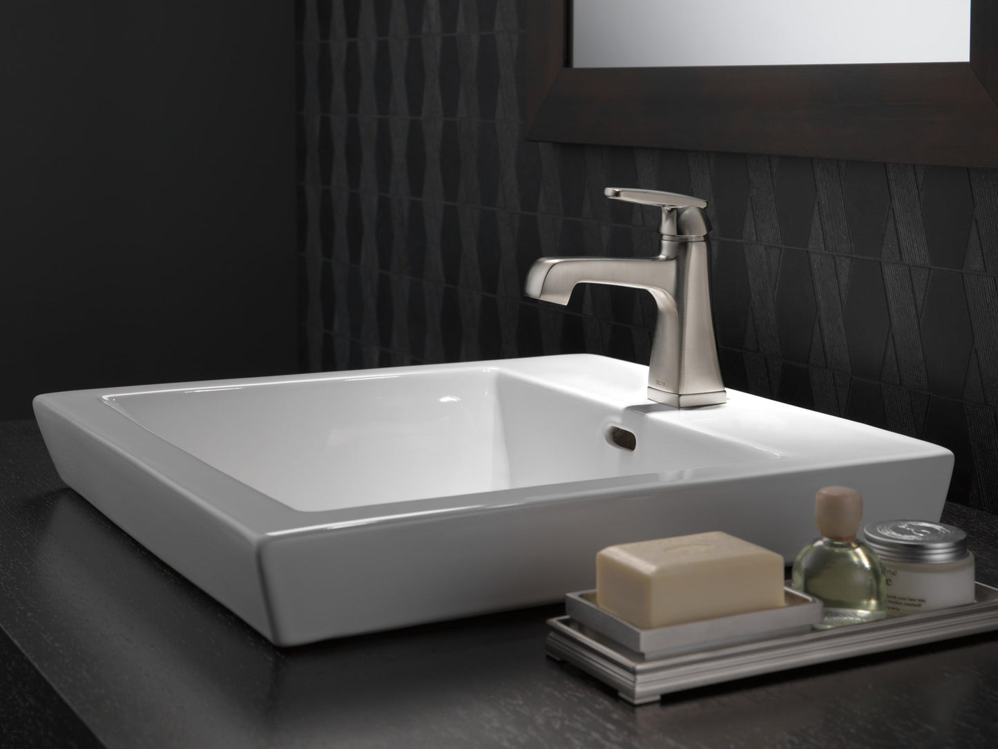 Delta Ashlyn 564 Single Handle Bathroom Faucet