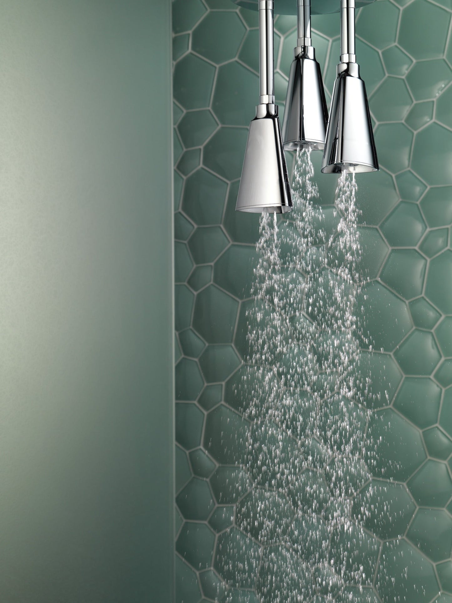 Delta Universal Showering Components 57140 H2OKINETIC Pendant Raincan Shower Head
