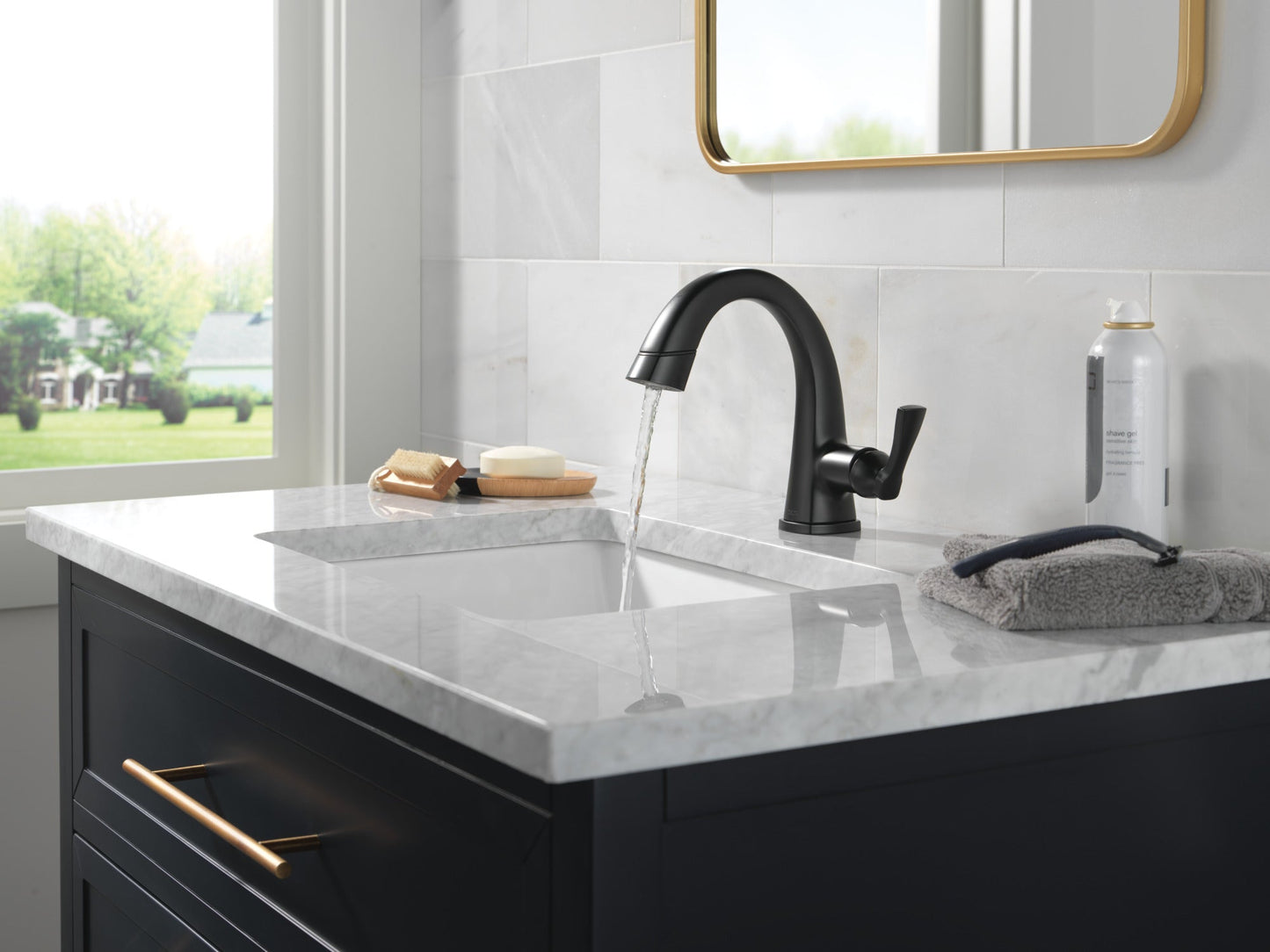 Delta Stryke 577 Single Handle Pull Down Bathroom Faucet