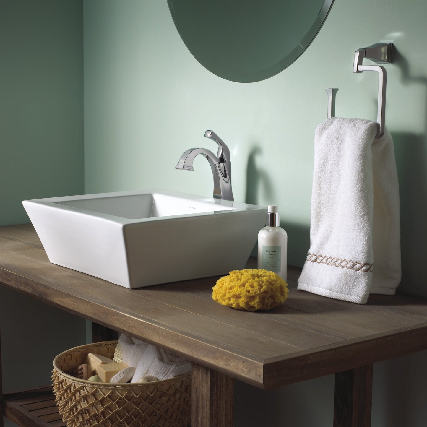 Delta Dryden 751 Single Handle Vessel Bathroom Faucet