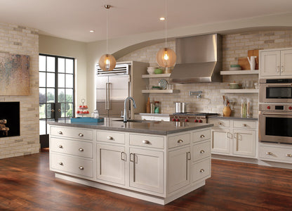 Delta Essa 9113T Single Handle Pull-Down Kitchen Faucet with TouchTouch 2O Technology