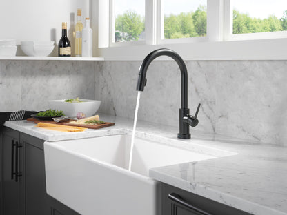 Delta Trinsic 9159TL TouchTouch 2O Technology Kitchen Faucet with Touchless Technology