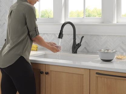 Delta Leland 9178TL TouchTouch 2O Technology Kitchen Faucet with Touchless Technology
