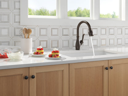 Delta Leland 9178TL TouchTouch 2O Technology Kitchen Faucet with Touchless Technology