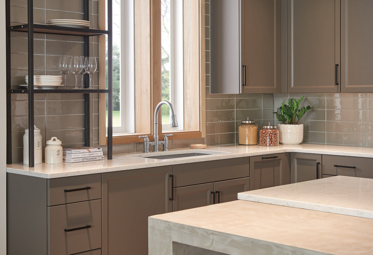 Delta Broderick 2390L Two Handle Pull-Down Bridge Kitchen Faucet