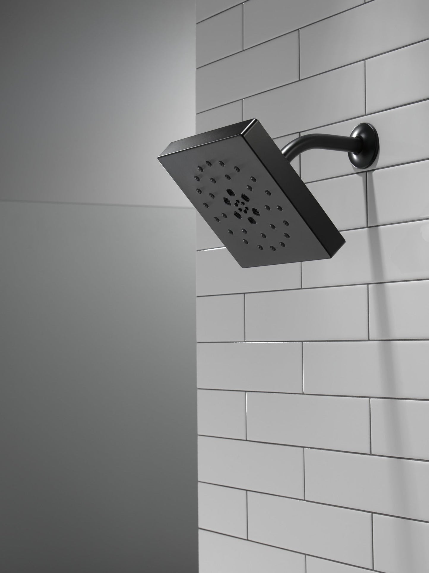 Delta Universal Showering Components 52484 H2Okinetic 4-Setting Shower Head with Ultrasoak, matte black - view 3