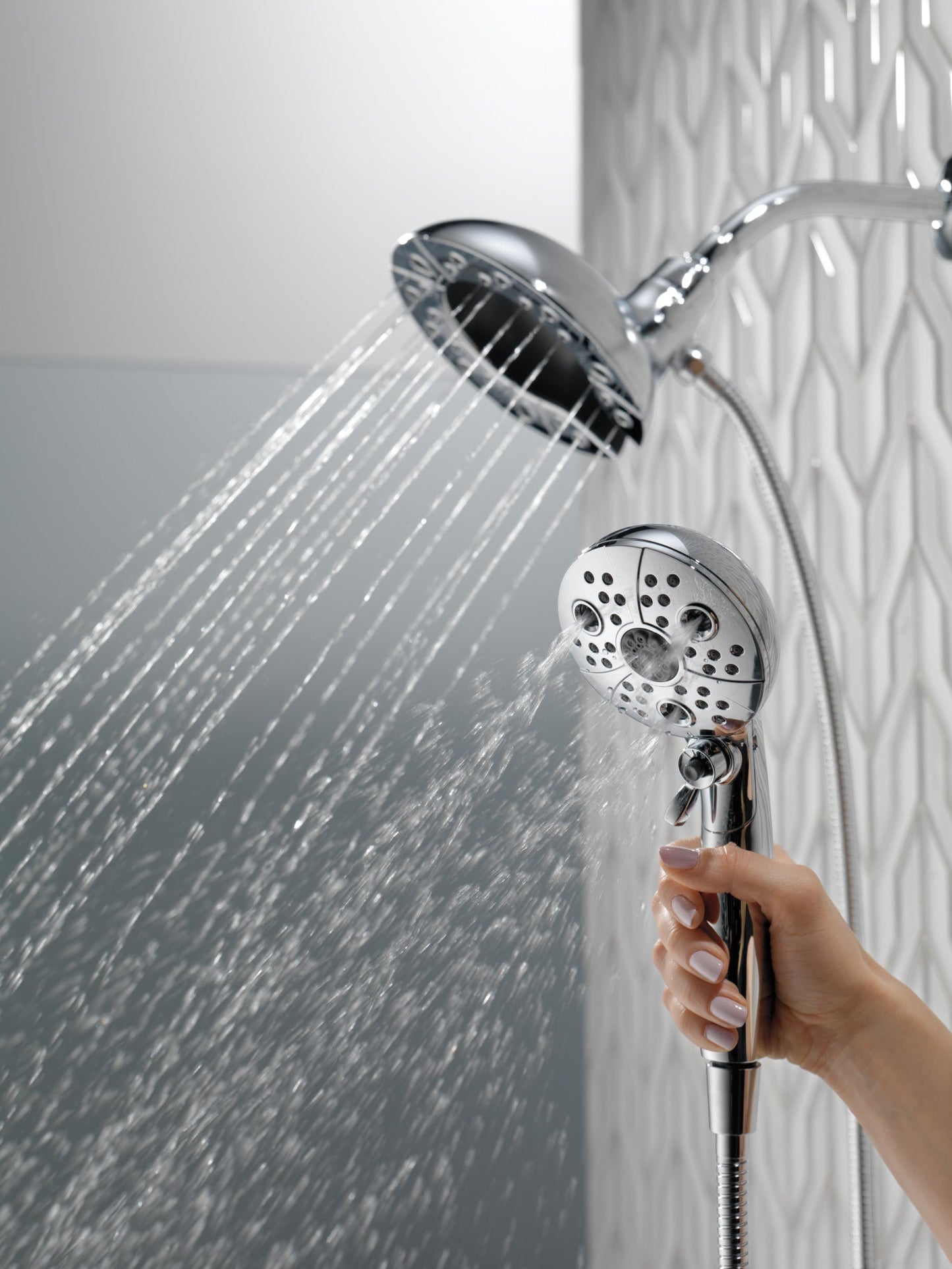 Delta Universal Showering Components 58480 H2OKINETIC In2ition 5-Setting Two-in-One Shower
