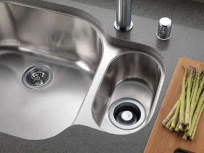 Delta 72010 Kitchen Sink Flange & Strainer