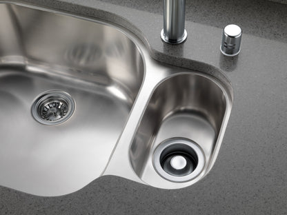 Delta 72010 Kitchen Sink Flange & Strainer