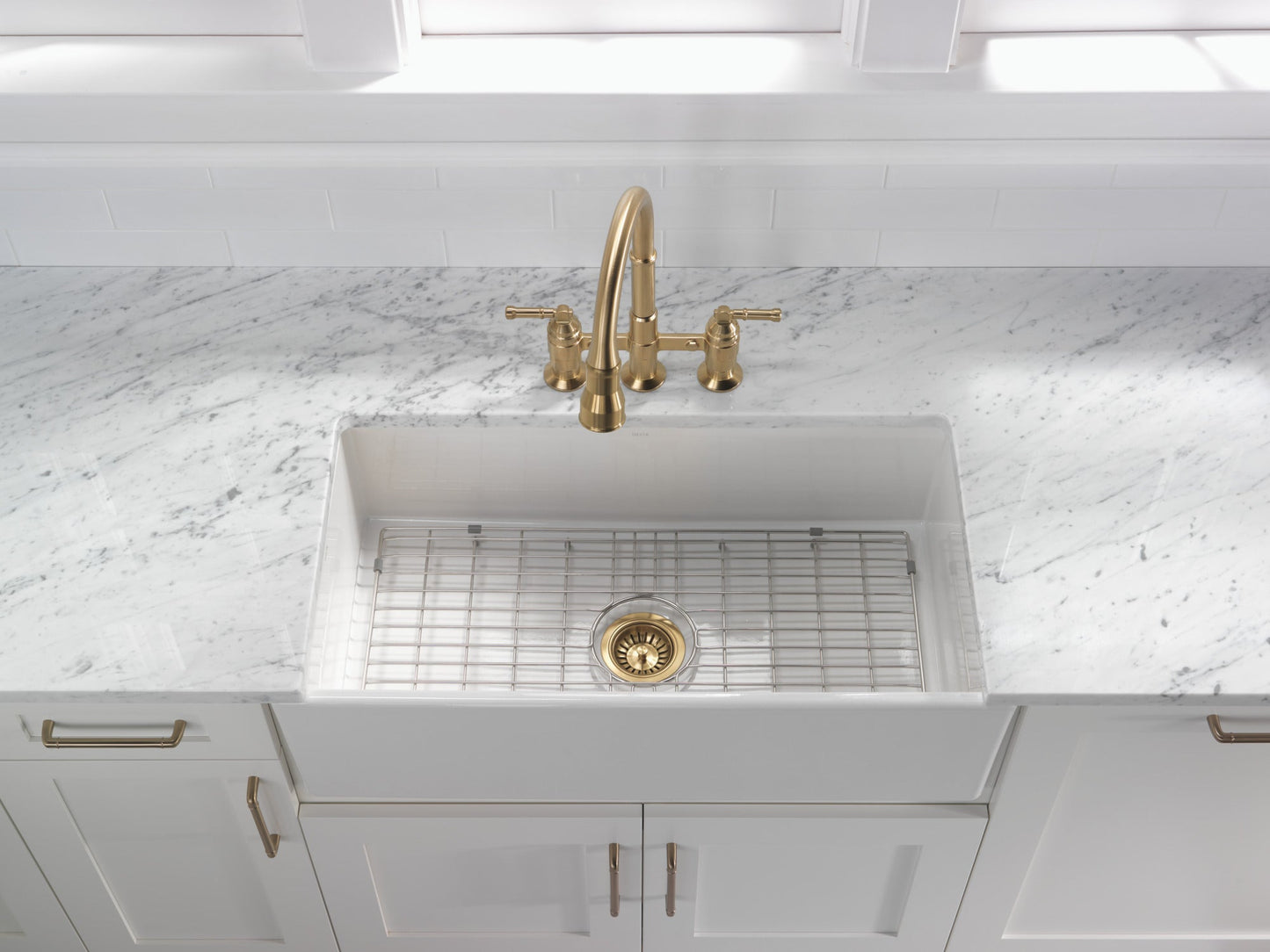 Delta 72010 Kitchen Sink Flange & Strainer