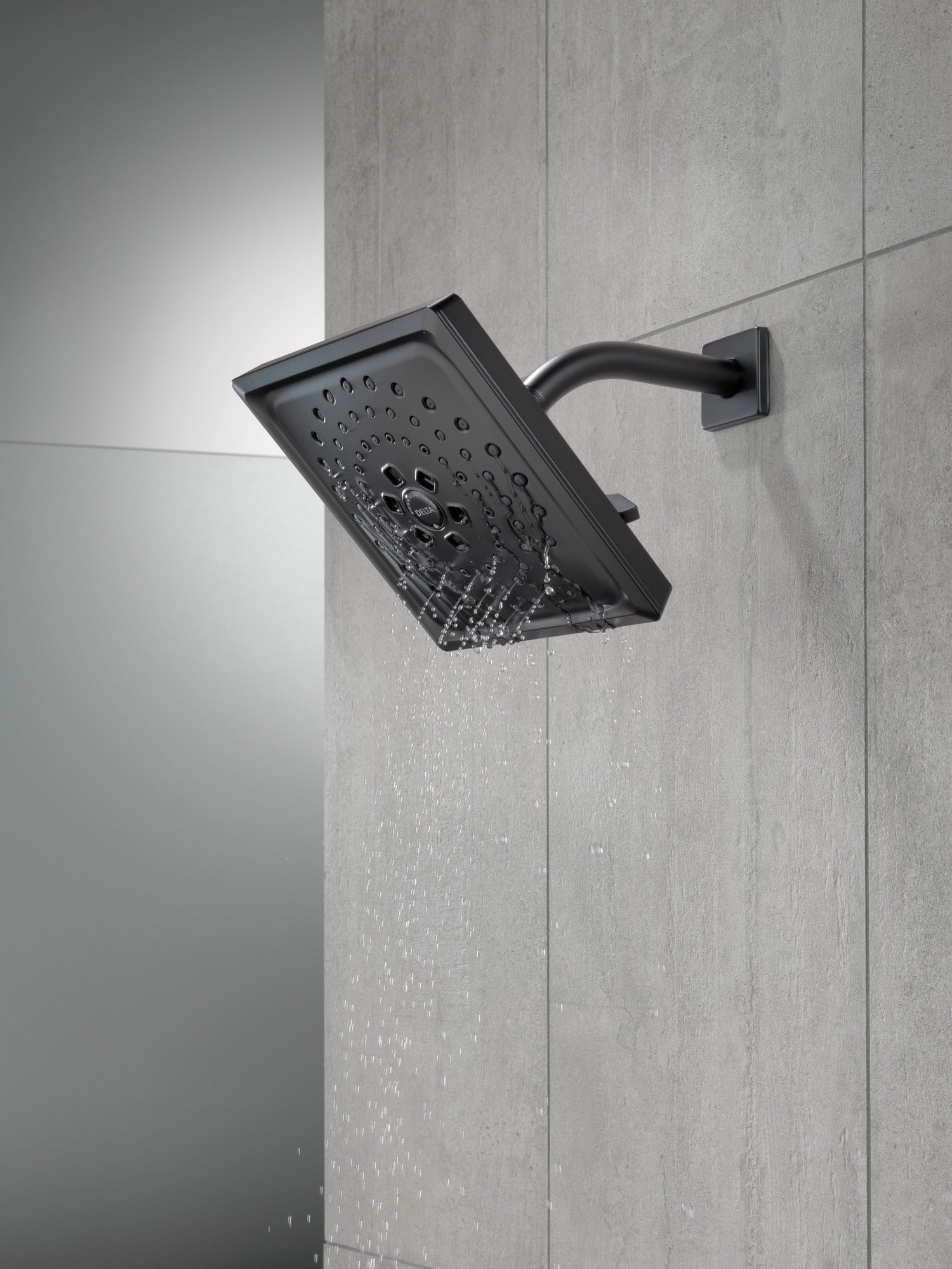 Delta Universal Showering Components 52684 H2OKINETIC 3-Setting Raincan Shower Head, matte black - view 3