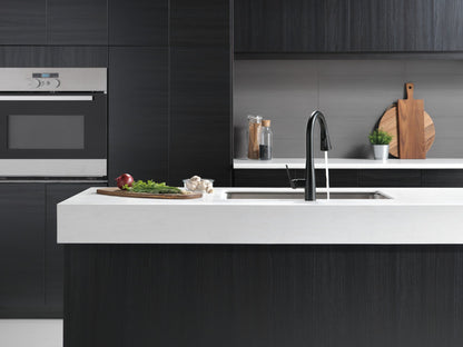 Peerless Xander P7919LF Single-Handle Pull-Down Kitchen Faucet