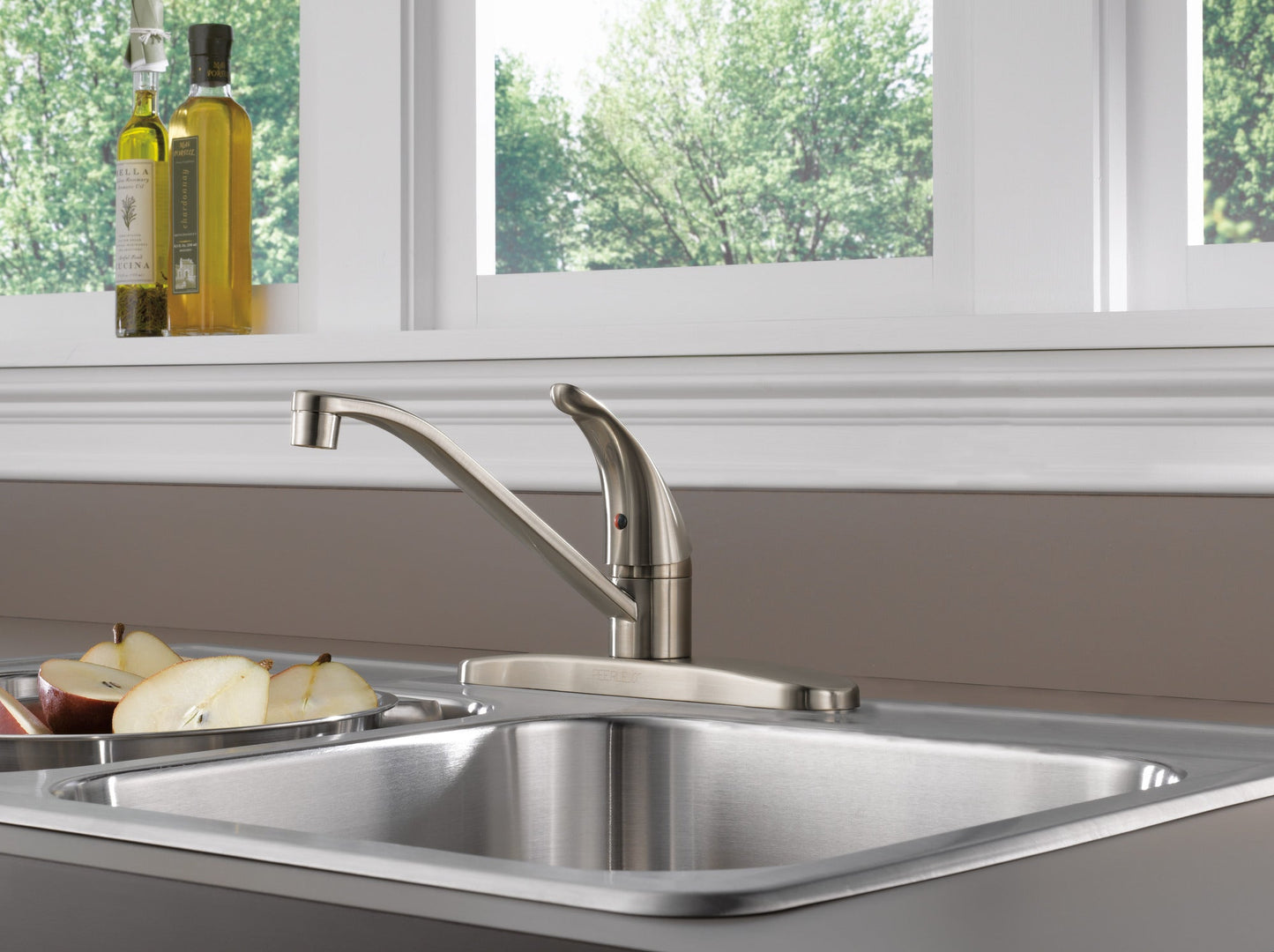 Peerless Core P110LF Single Handle Kitchen Faucet